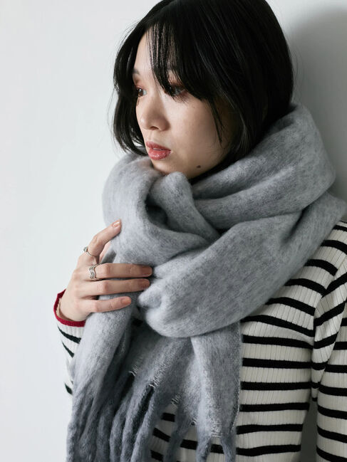 Samansa Mos2 blue「ボリュームフリンジマフラー」|その他|グレー