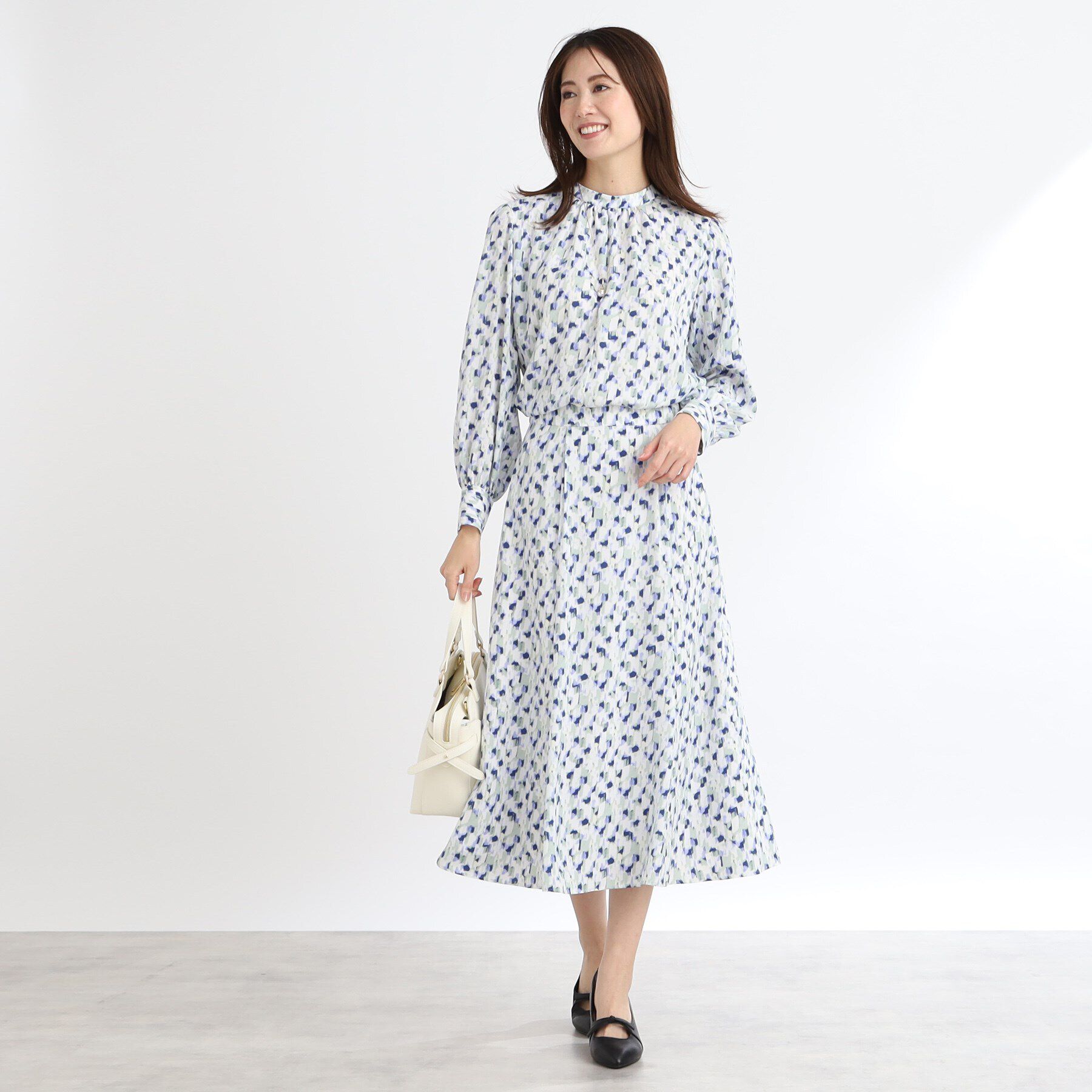 Reflect「【マシンウォッシュ可／セットアップ可】パフスリーブプリントブラウス」|シャツ・ブラウス|