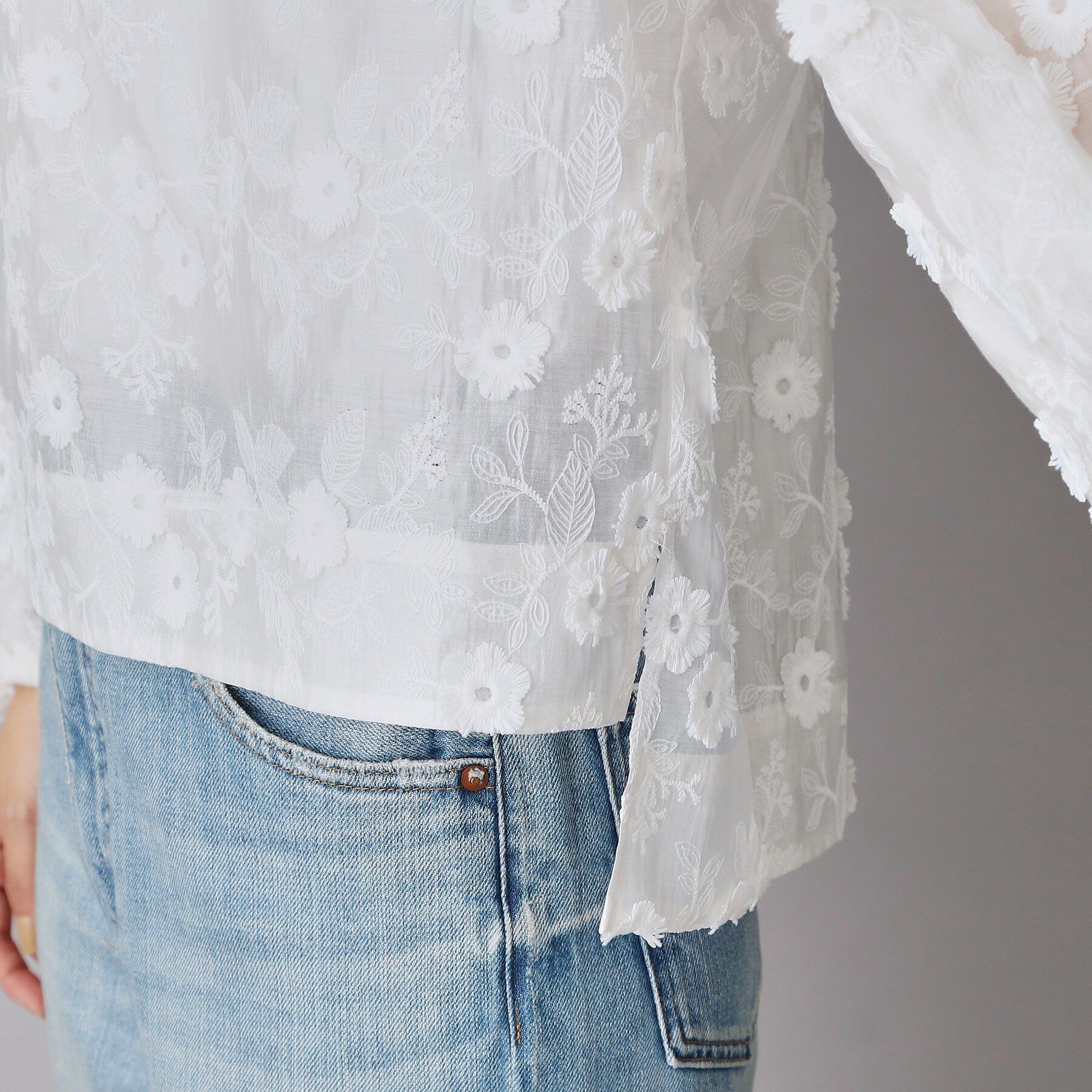 DRESSTERIOR「エンブロイダリーブラウス」|シャツ・ブラウス|