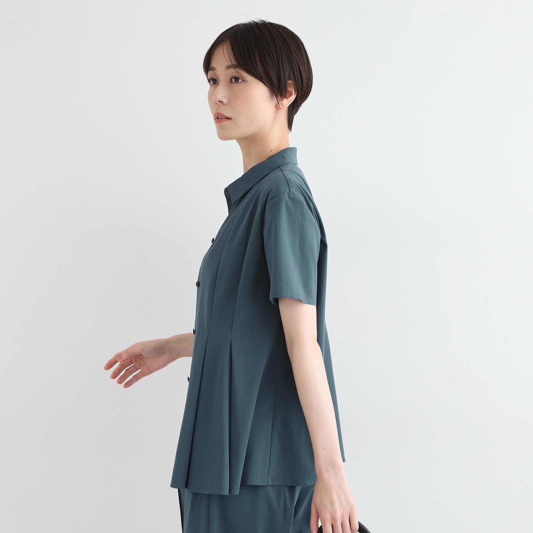 INDIVI「【洗える／UVケア／接触冷感／SETUP可能】麻混切り替えデザインブラウス」|シャツ・ブラウス|