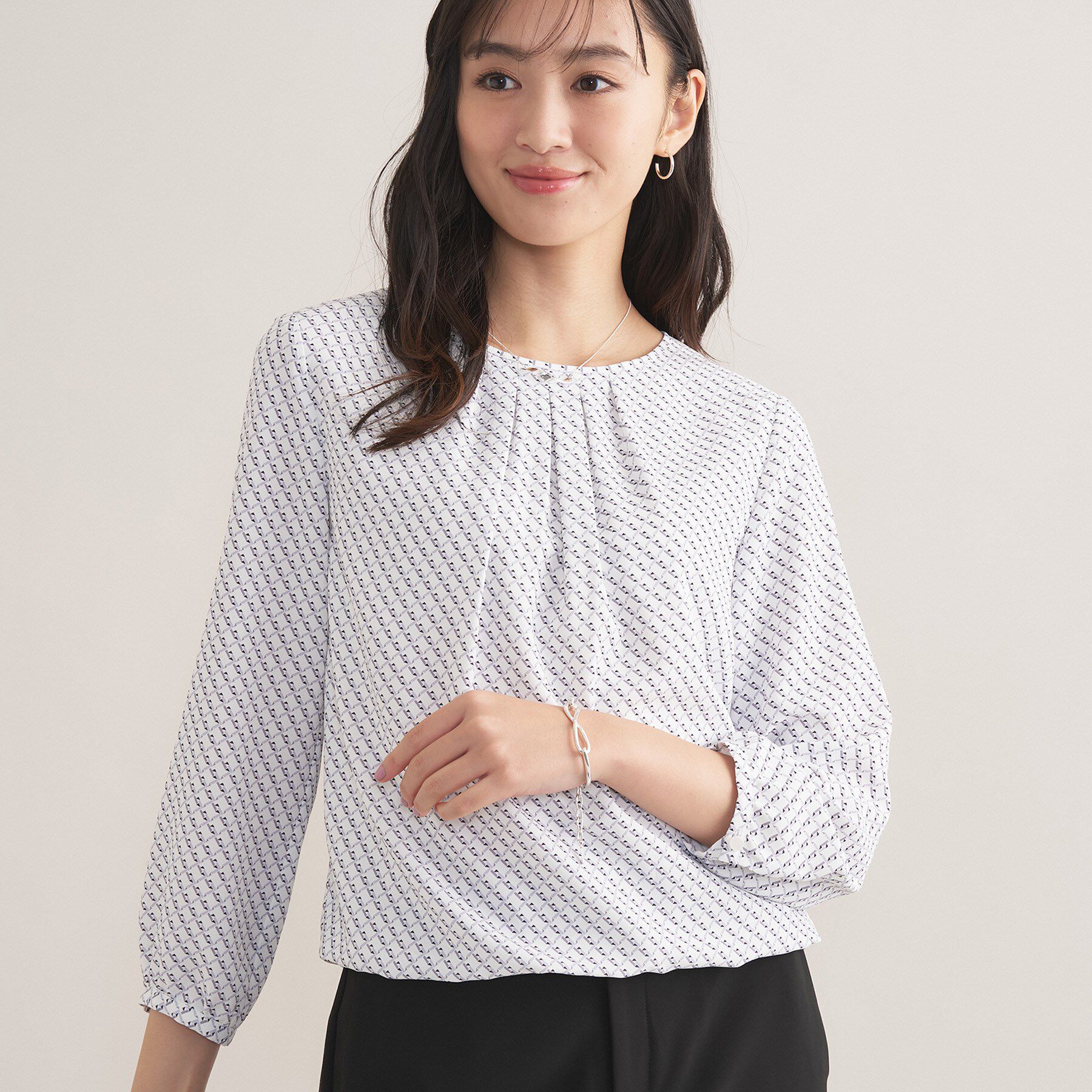 INDIVI「【セレモニー／洗える／透けにくい】ダイヤ柄プリントブラウス」|シャツ・ブラウス|