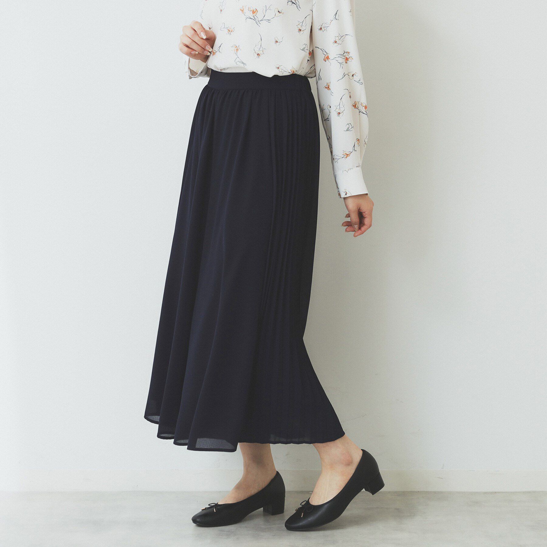 index「サイドプリーツフレアパンツ【洗濯機洗い可】」|その他|