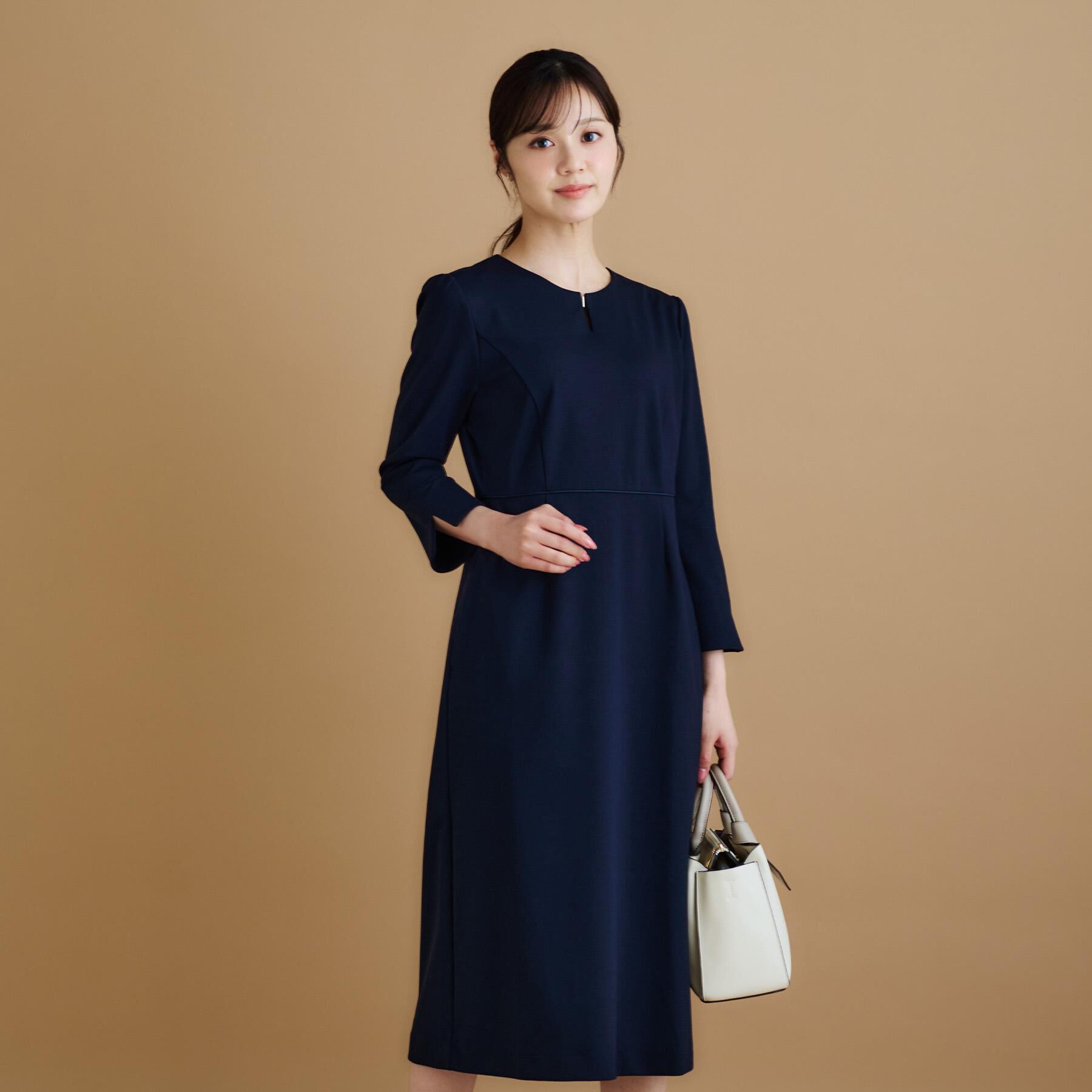 index「ストレッチキーネックワンピース【洗濯機OK/イージーアイロン】」|ワンピース|