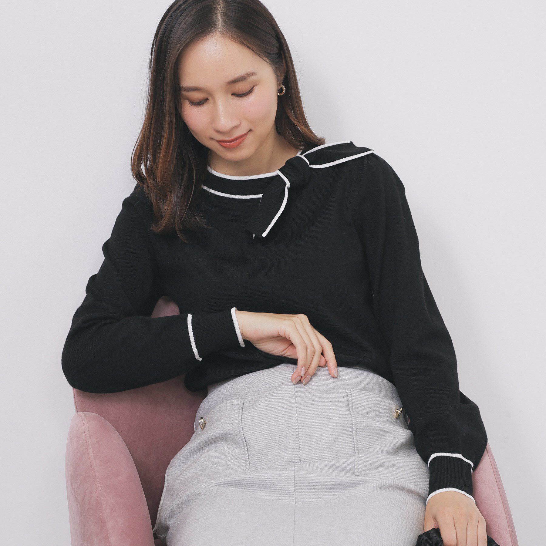 index「サイドリボンバイカラーニット【洗濯機OK】」|ニット・セーター|ブラック(519)