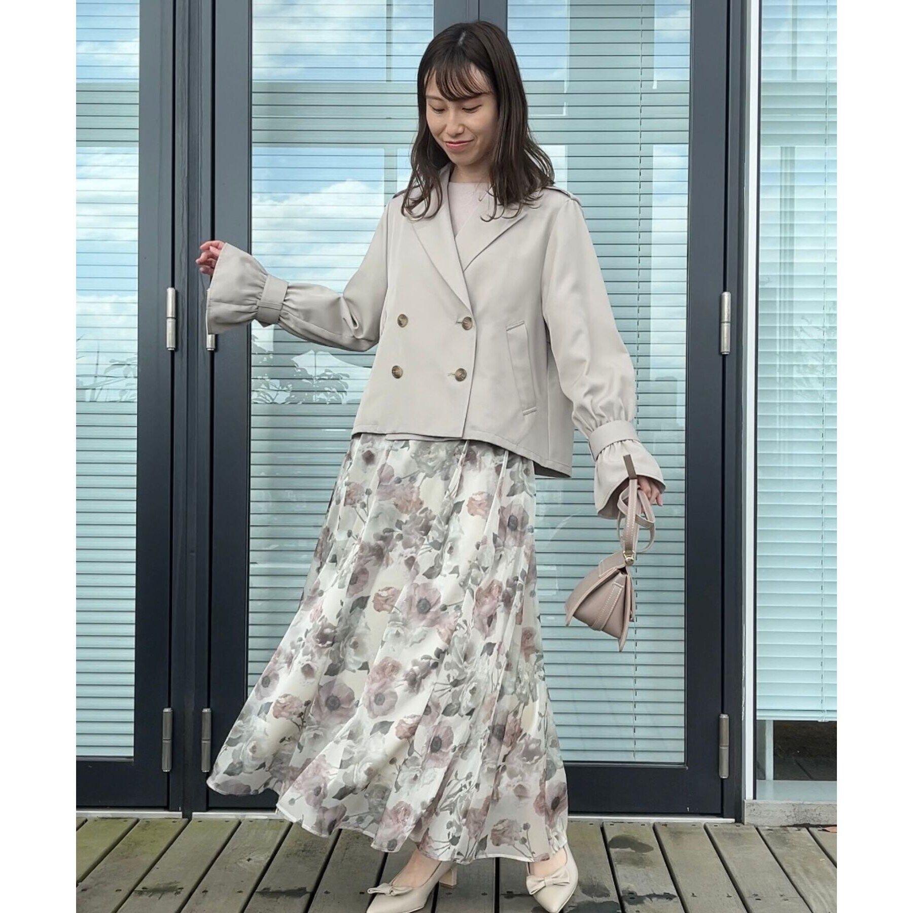 Couture broach「【華やか・主役級】ショートトレンチ」|トレンチコート|