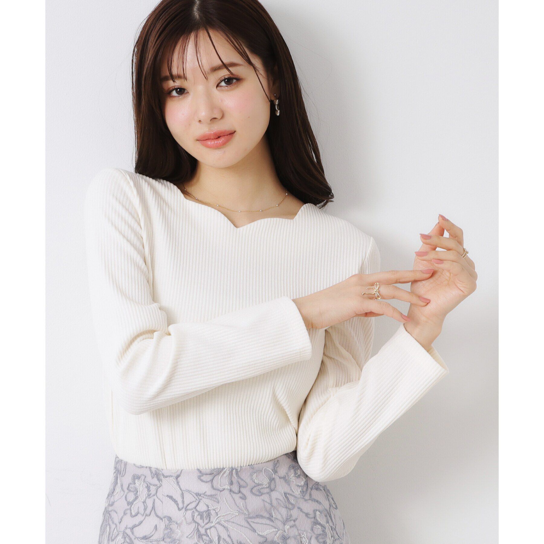 Couture broach「【新色あり/通勤/マシンウォッシャブル・アンチピリング機能付き】ハートネックテレコプルオーバー」|Tシャツ・カットソー|オフホワイト(003