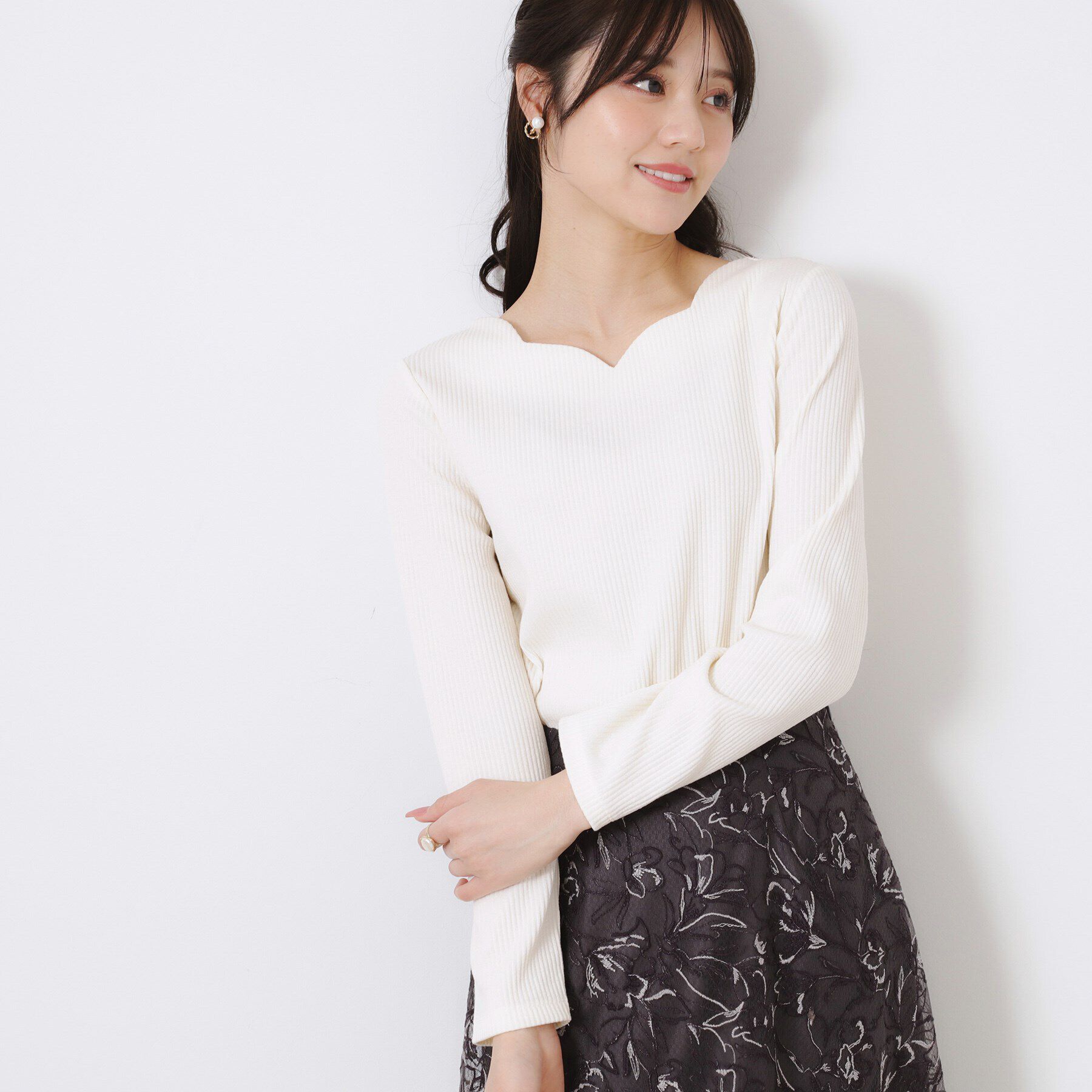 Couture broach「【新色あり/通勤/マシンウォッシャブル・アンチピリング機能付き】ハートネックテレコプルオーバー」|Tシャツ・カットソー|