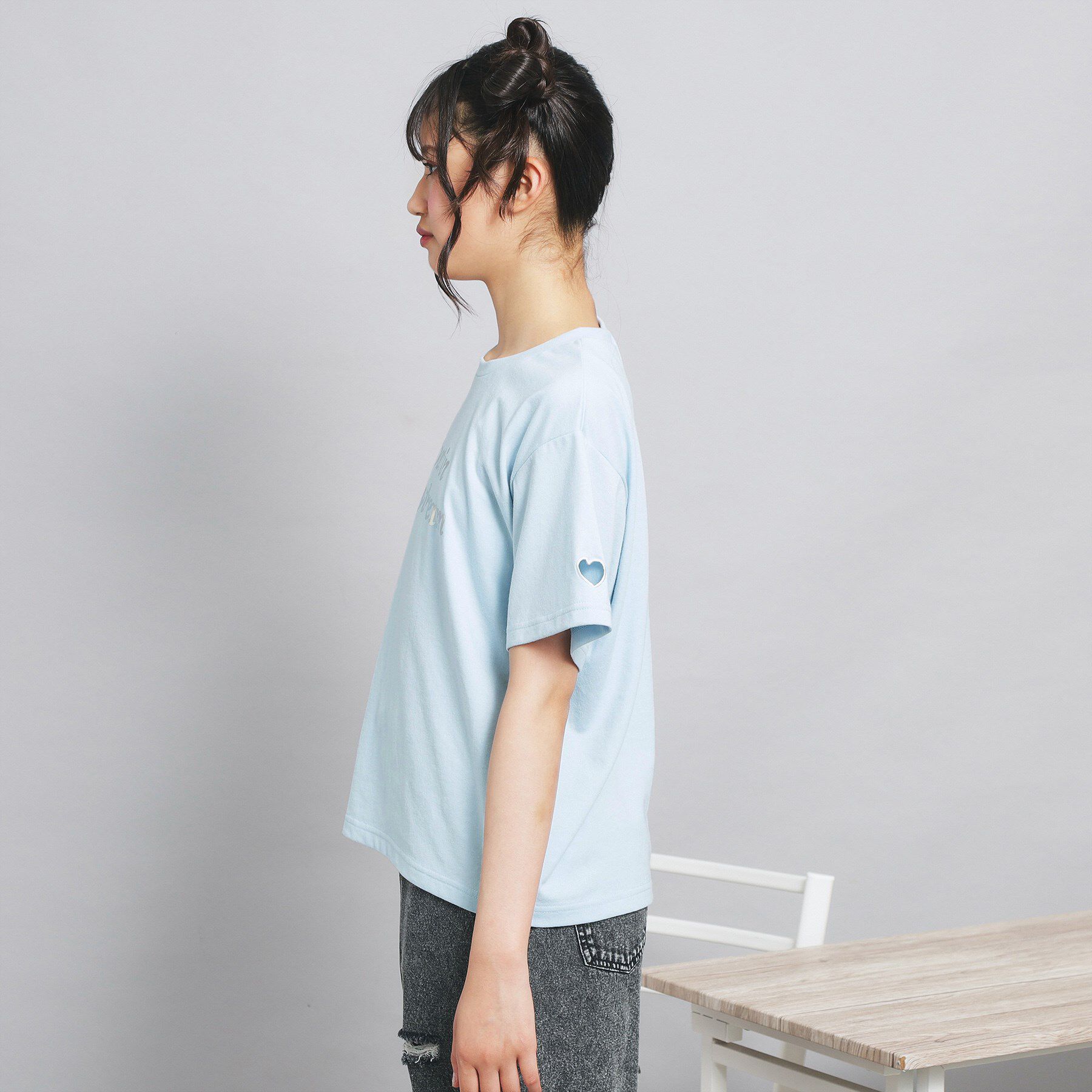 PINK-latte「オーロラプリントハートあきTシャツ」|Tシャツ・カットソー|