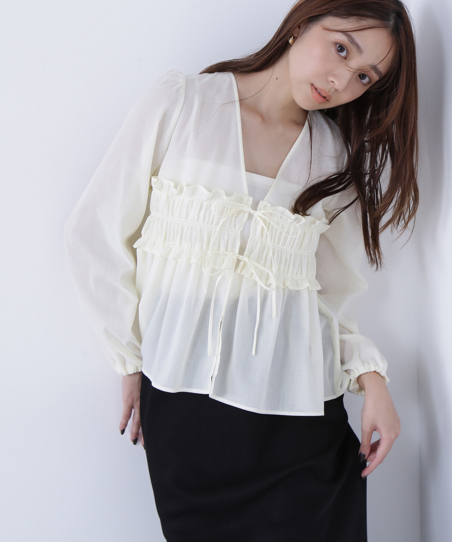  「Vネックシャーリングペプラムブラウス」|シャツ・ブラウス|