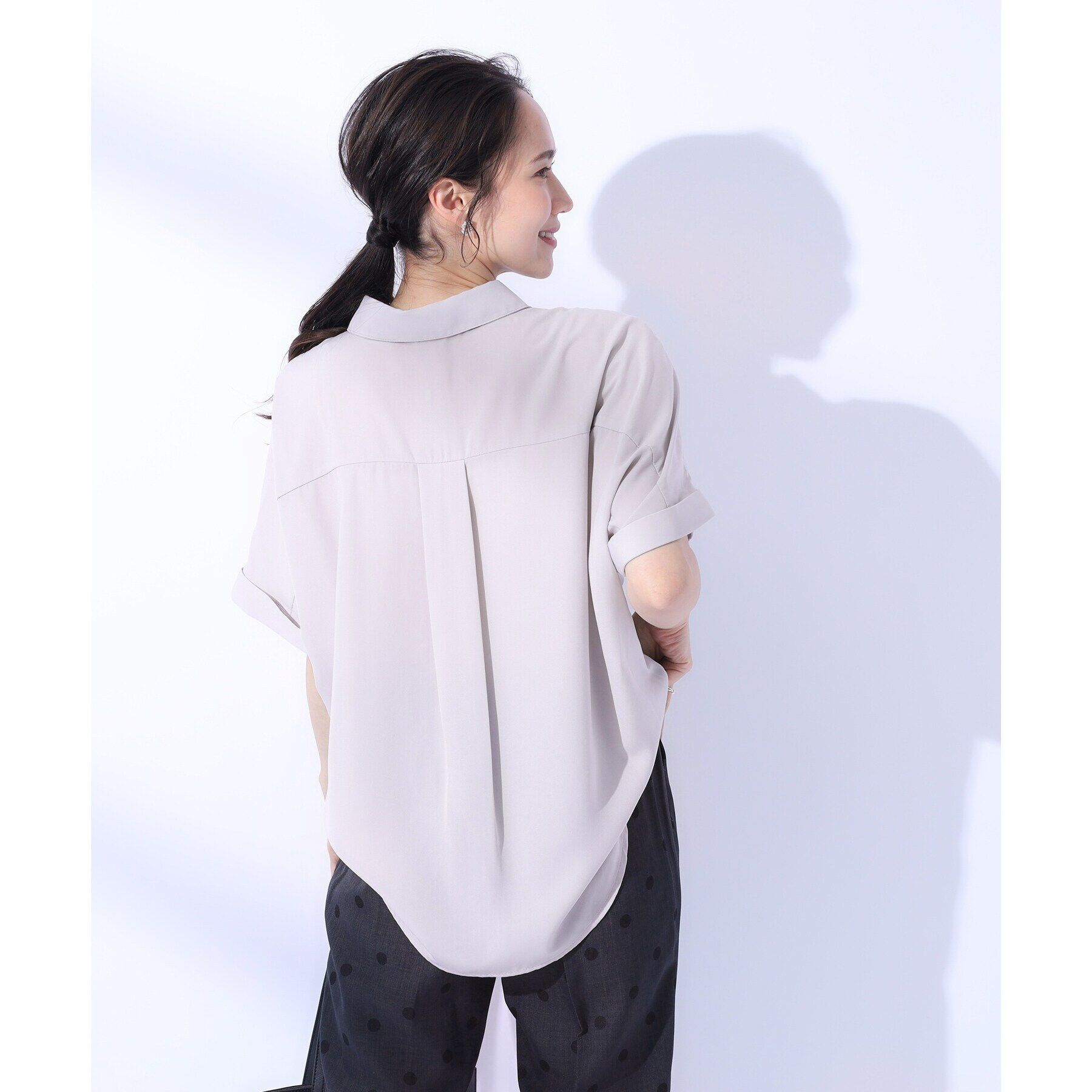 SHOO･LA･RUE「【洗える/プチプラ/無理せずキレイ】オンにもオフにも ドルマンスリーブ前開きシャツ」|シャツ・ブラウス|