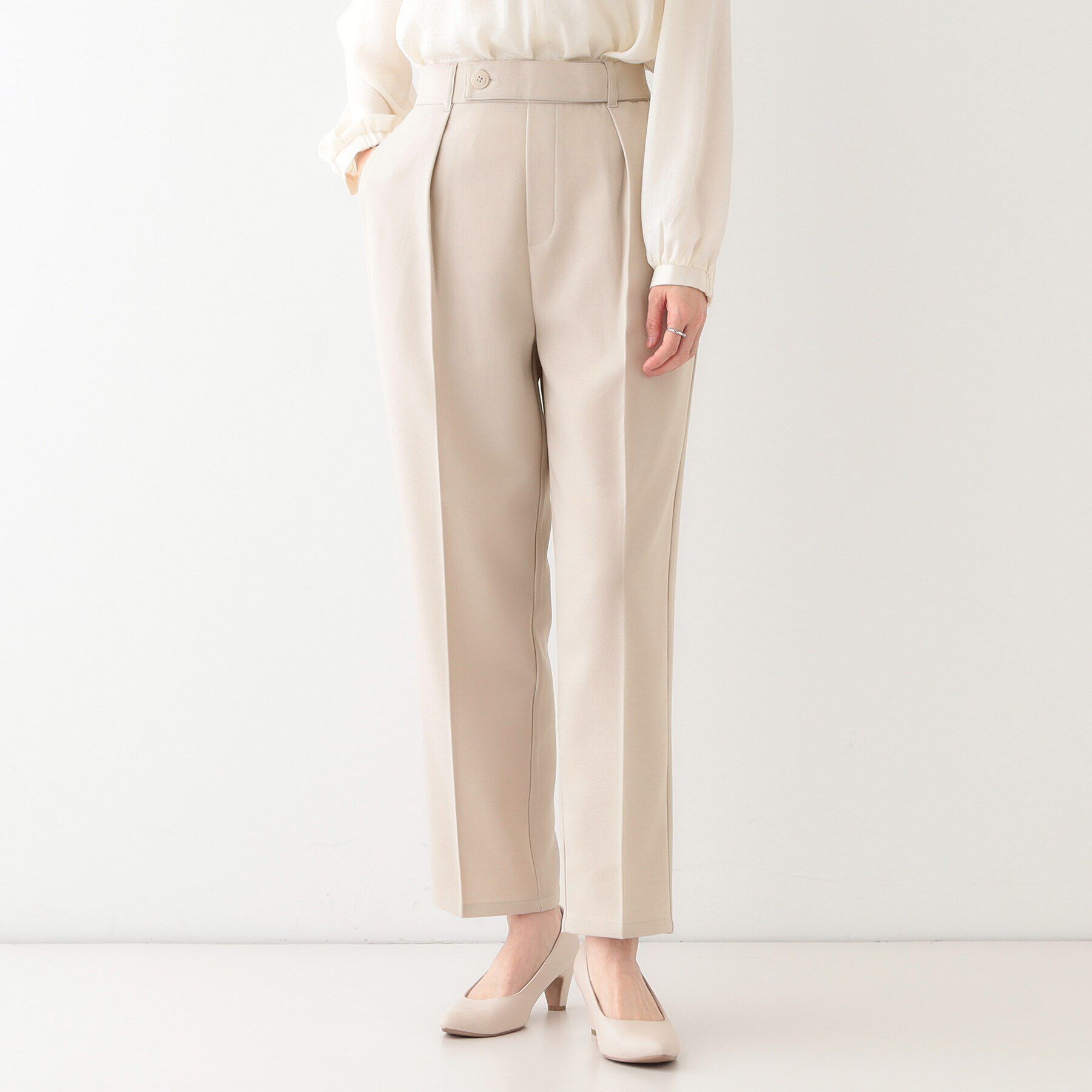SHOO･LA･RUE「【S-LL】オフィスシーンでも活躍 タックテーパードパンツ」|その他|