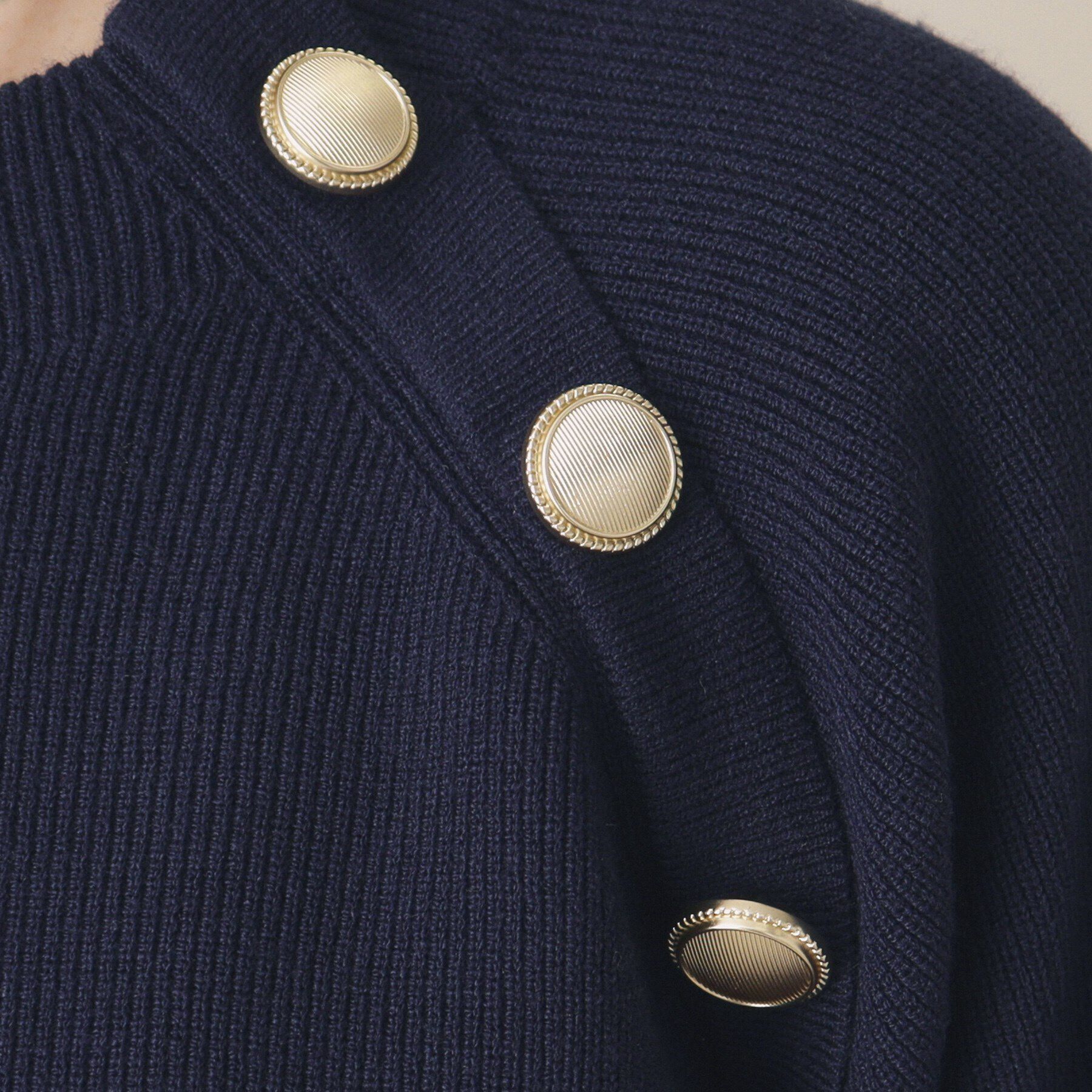 ITS&rsquo;DEMO「【手洗い可】肩ボタン畦ニット」|ニット・セーター|