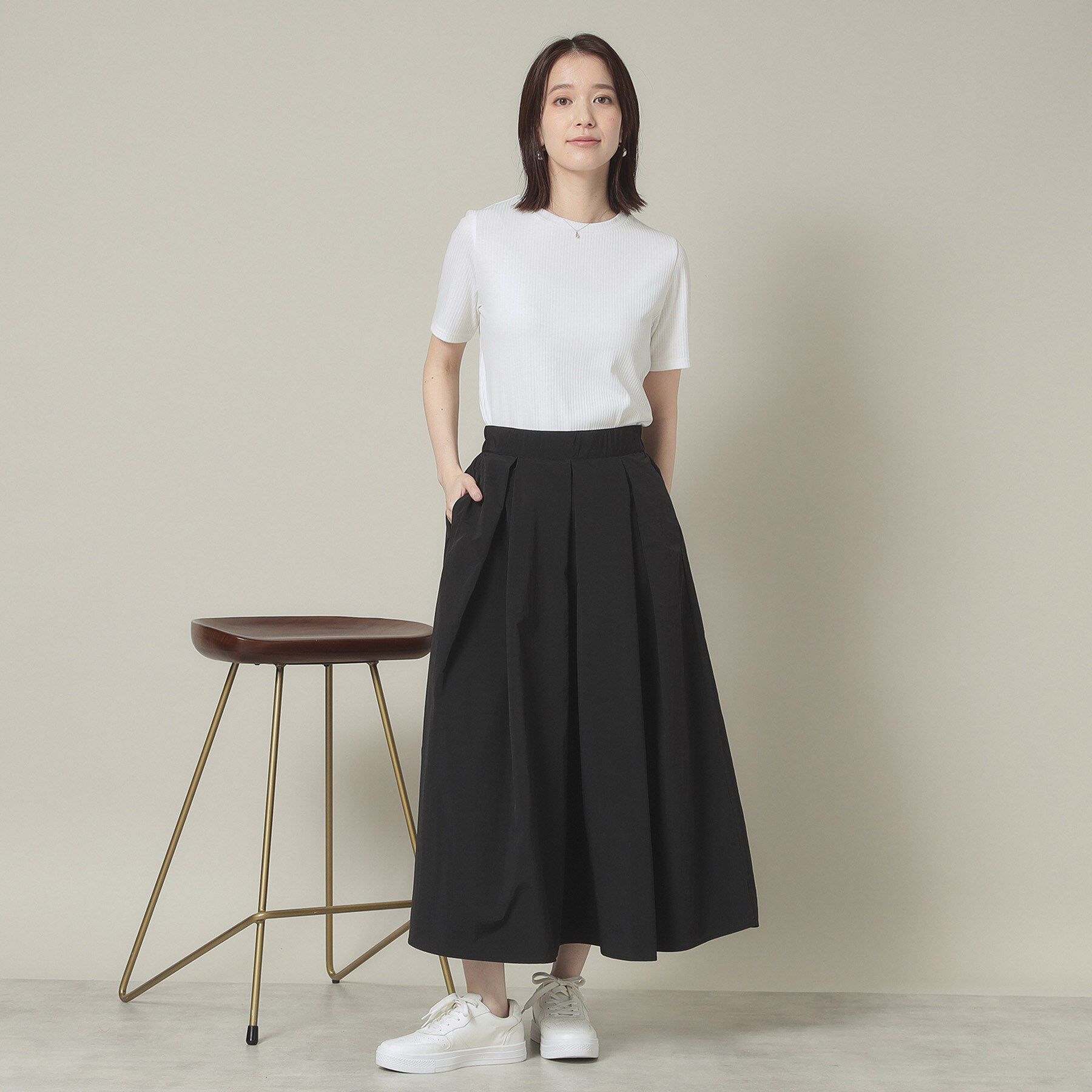 ITS&rsquo;DEMO「【撥水／洗濯機OK／ウエスト後ろゴム】タックスカート＜旅服シリーズ＞」|スカート|