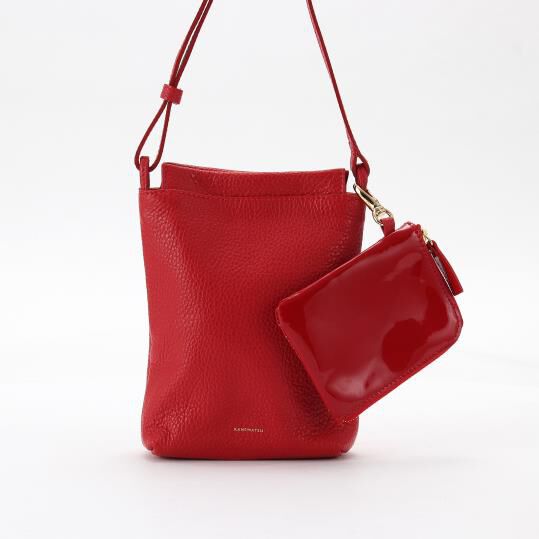 銀座かねまつ「S22451OTH　【本革】ミニショルダーバッグ」|ポーチ|レッド