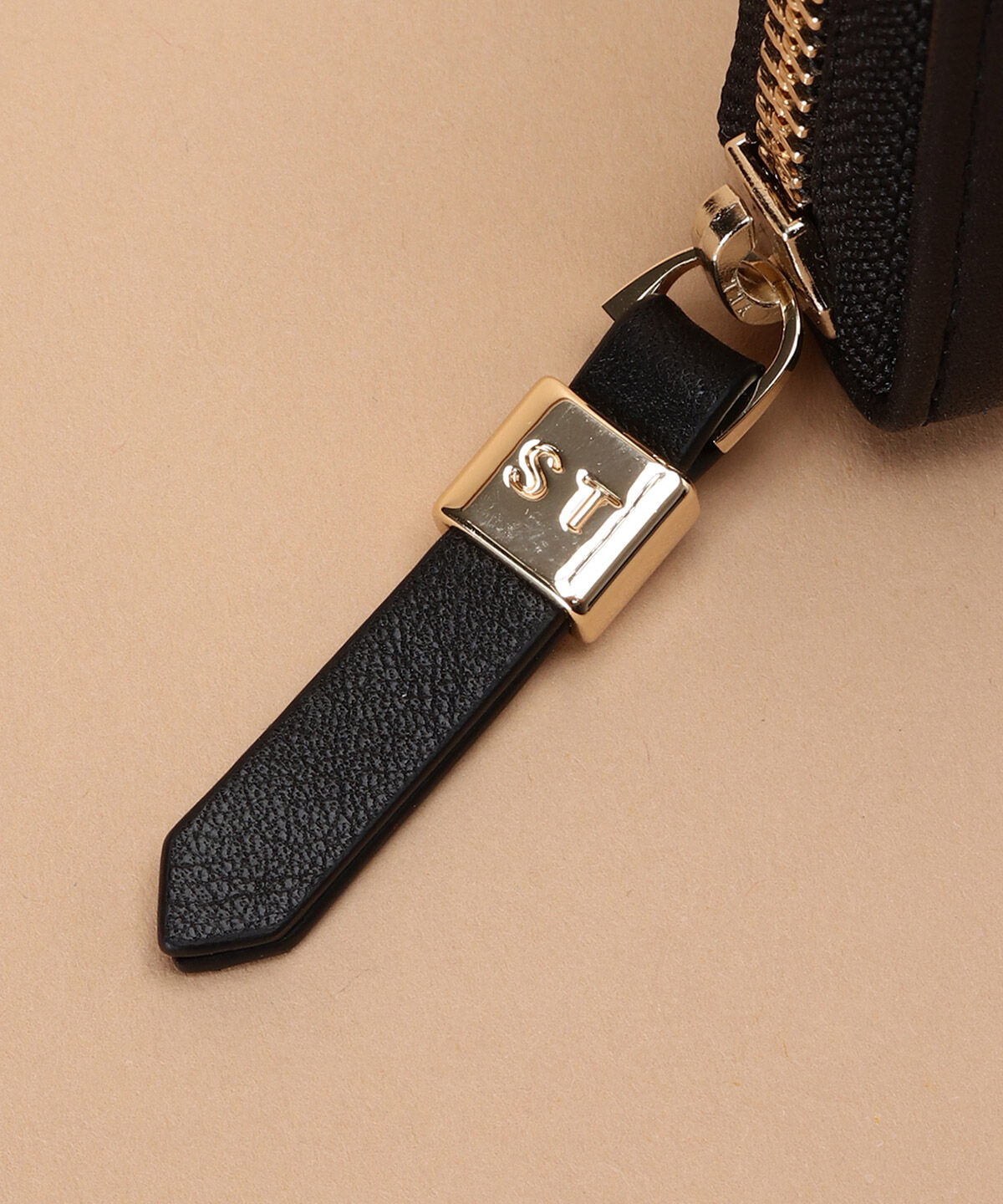 Samantha Thavasa「ソフトレザー 長財布」|財布|