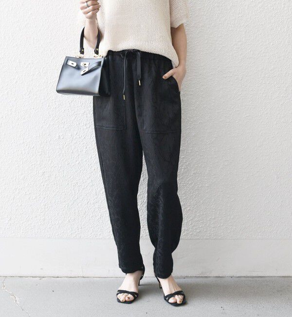 SHIPS any「SHIPS any:〈洗濯機可能〉サテン ジャカード テーパード イージー パンツ」|その他|ブラック