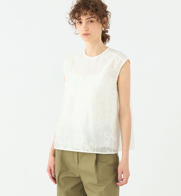 TOMORROWLAND collection「スパンコールエンブロイダリー スリーブレスブラウス」|シャツ・ブラウス|