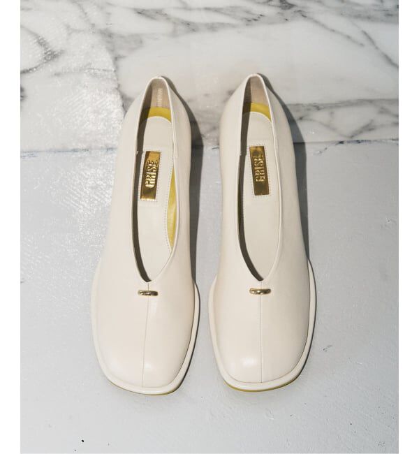 GRISE「《追加予約》GRISE6cmレザーオブリークハイバンプパンプス」|パンプス|ナチュラル