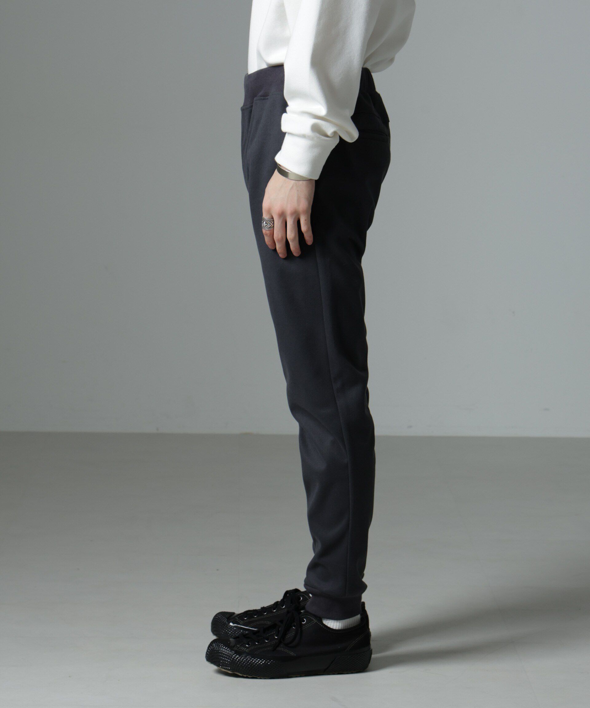 nano･universe「「MC」coveross(R)TECH WARM 裏起毛ツイル ジョガーパンツ」|チノ|