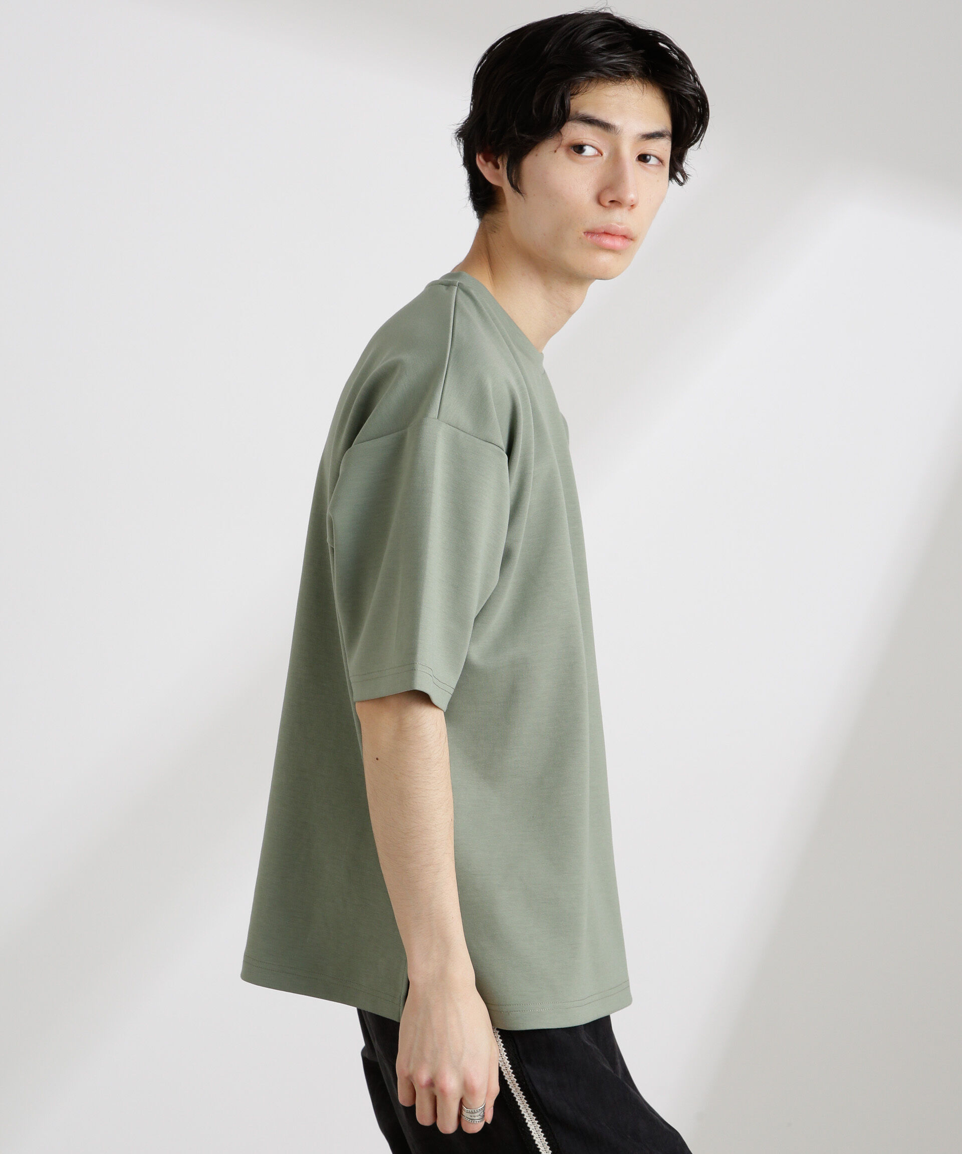 nano･universe「ワイドダンボールTシャツ 半袖」|Tシャツ・カットソー|ピスタチオ9