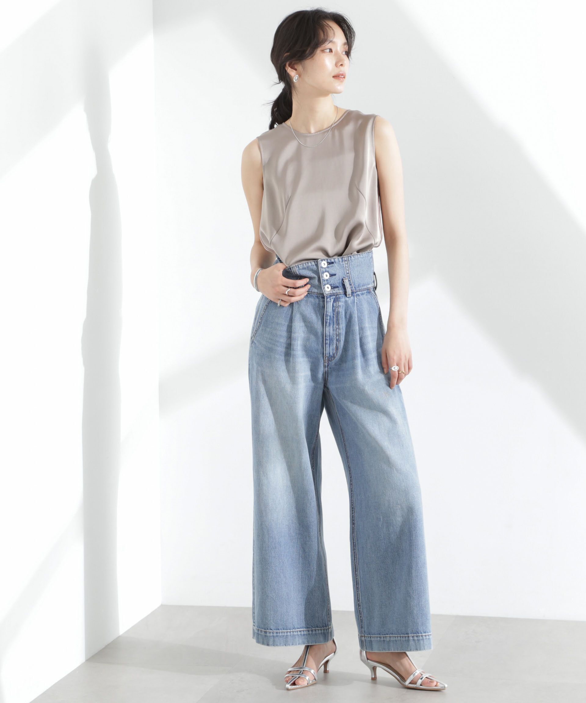 nano･universe「ダブルサテンノースリーブトップス」|シャツ・ブラウス|