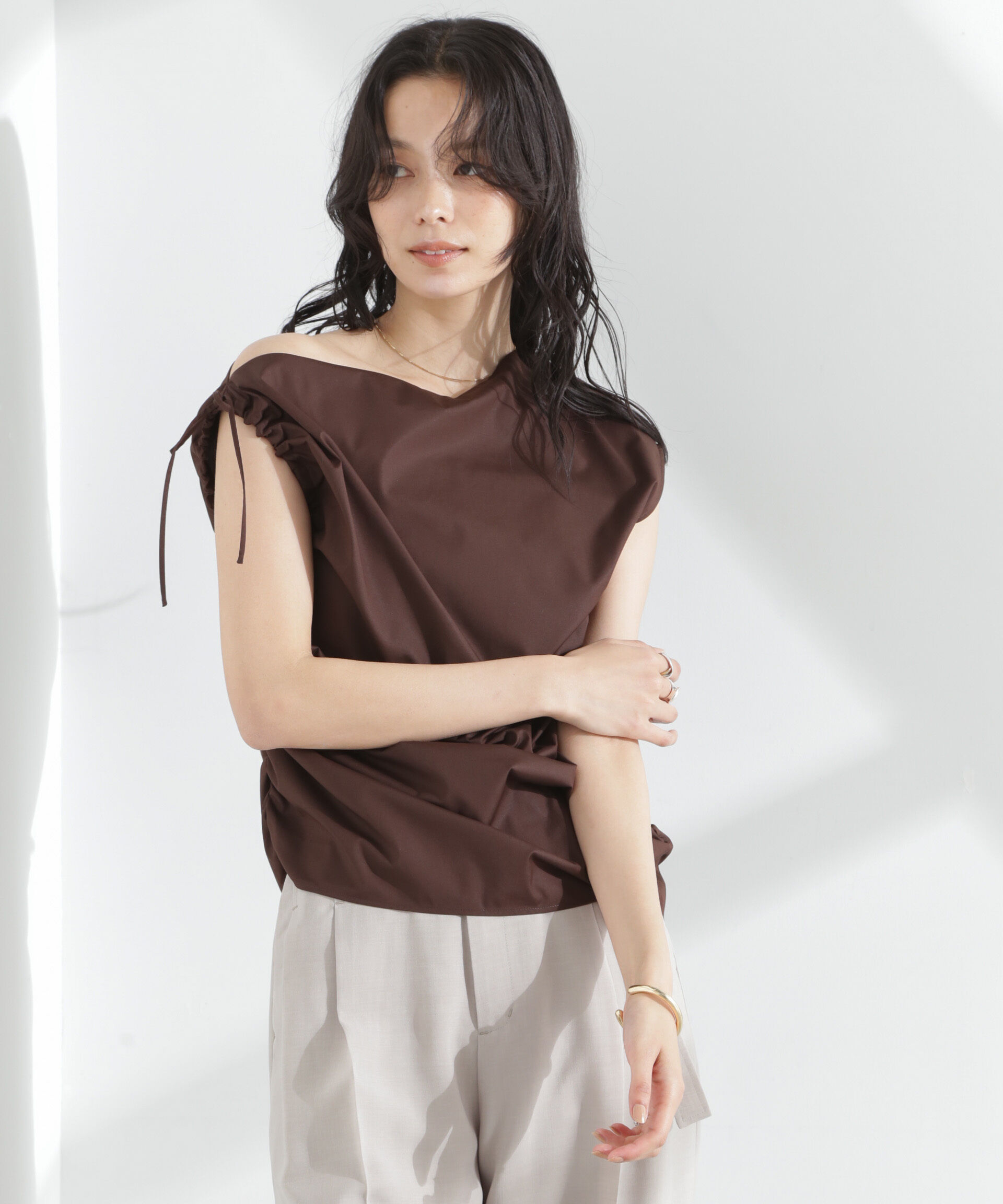 nano･universe「アシンメトリーギャザートップス」|シャツ・ブラウス|