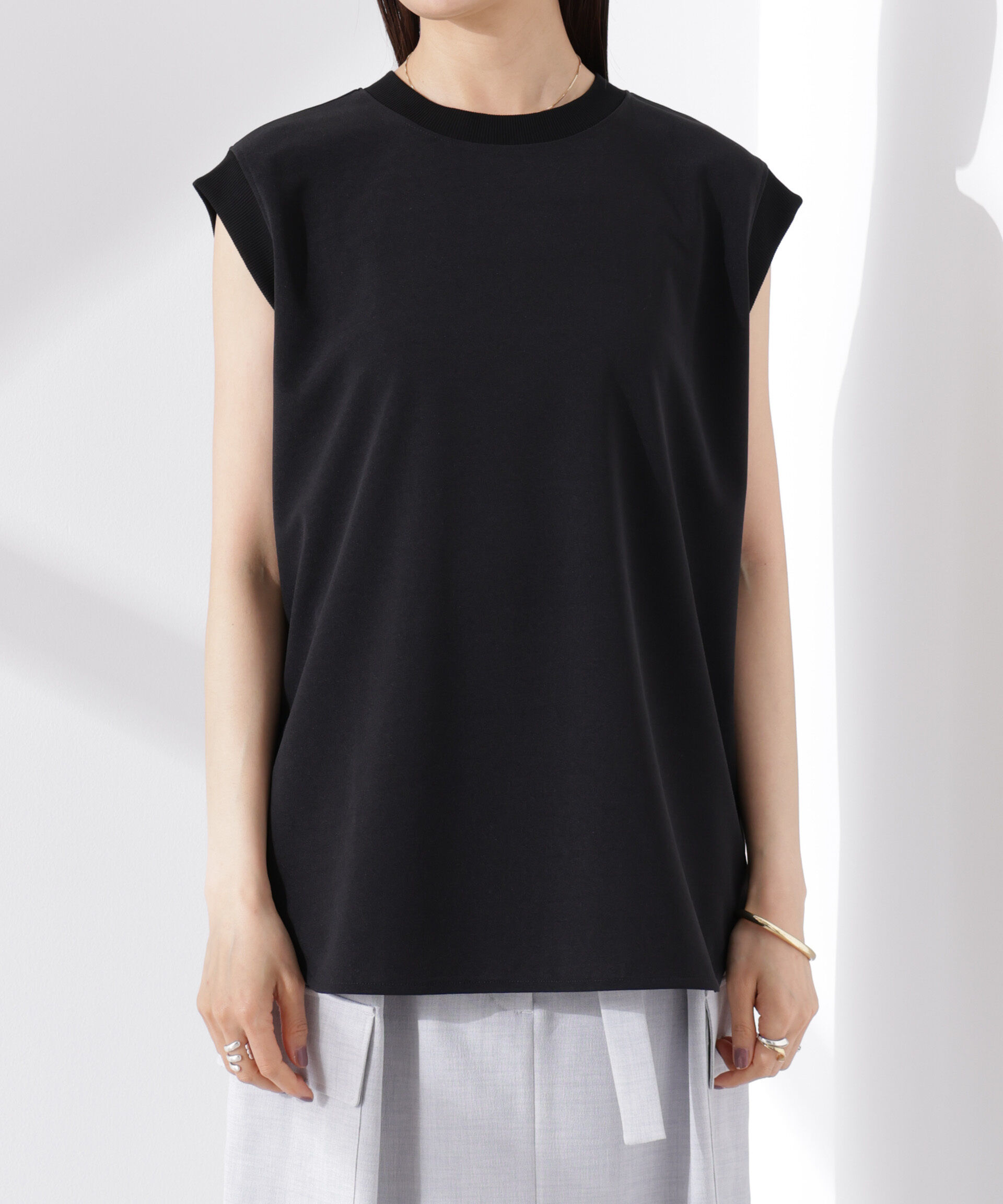 nano･universe「カットジョーゼットノースリーブTシャツ」|Tシャツ・カットソー|