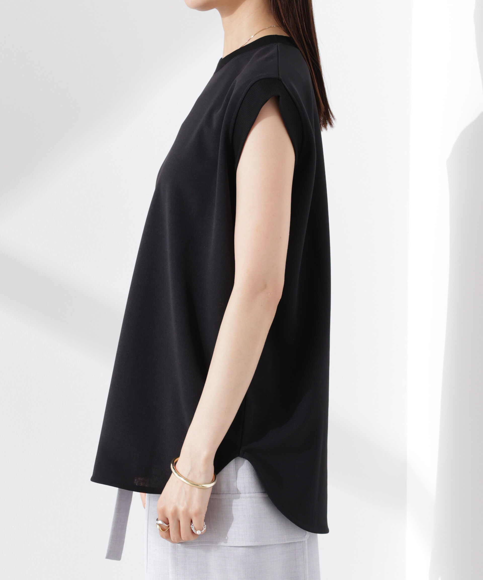 nano･universe「カットジョーゼットノースリーブTシャツ」|Tシャツ・カットソー|