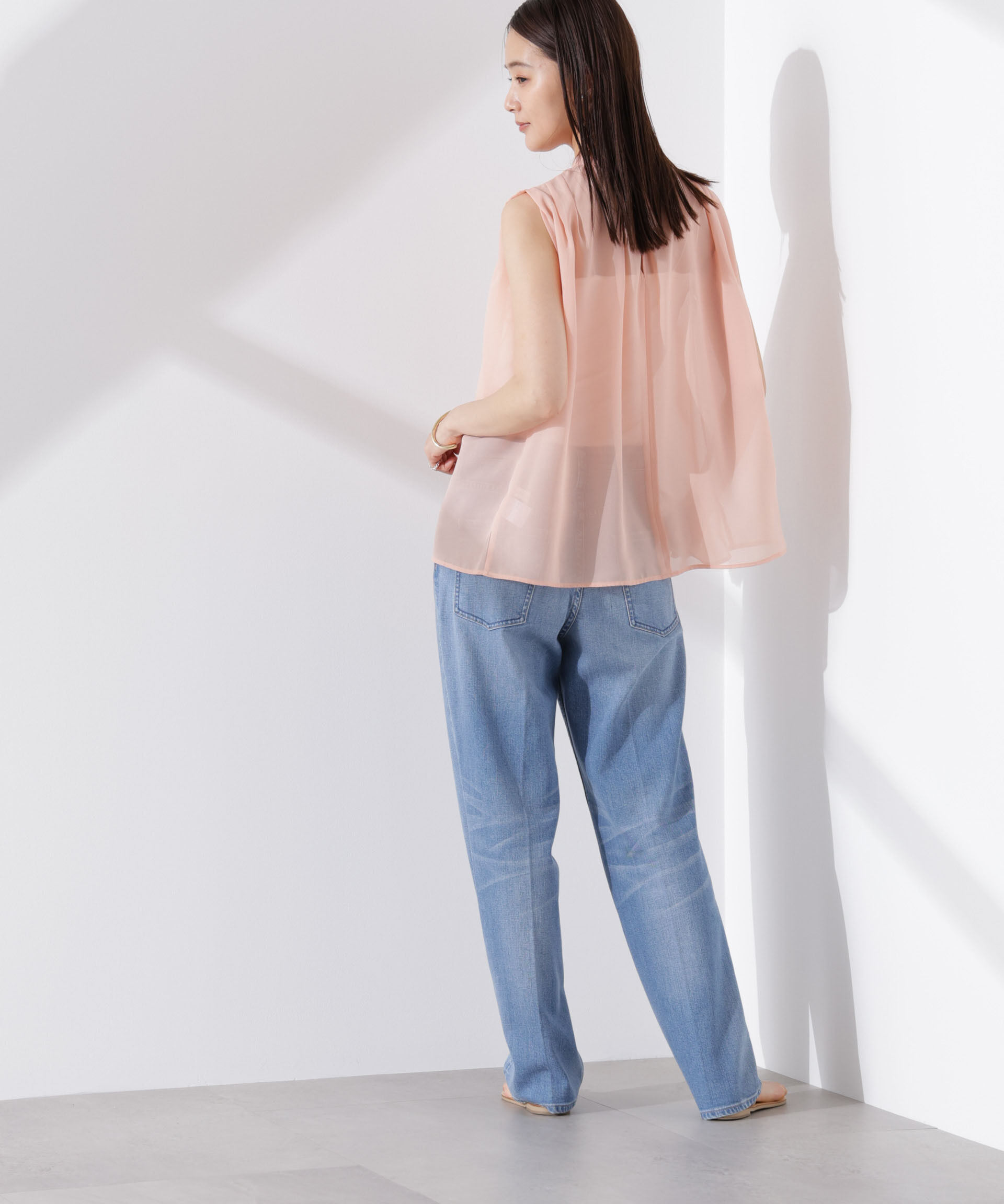 nano･universe「シアージョーゼットギャザーノースリーブブラウス」|シャツ・ブラウス|