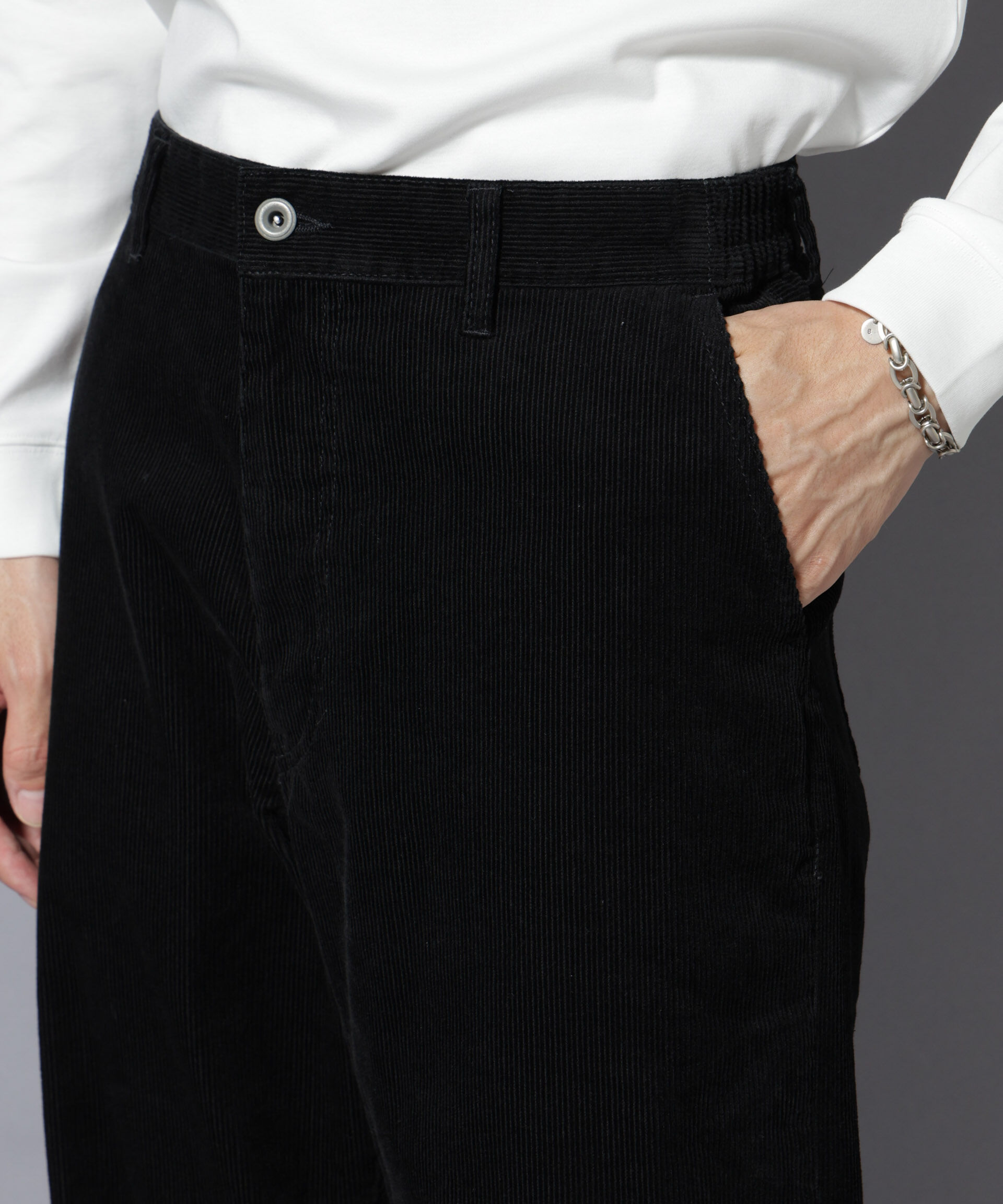 nano･universe「コーデュロイイージーバギーパンツ」|チノ|