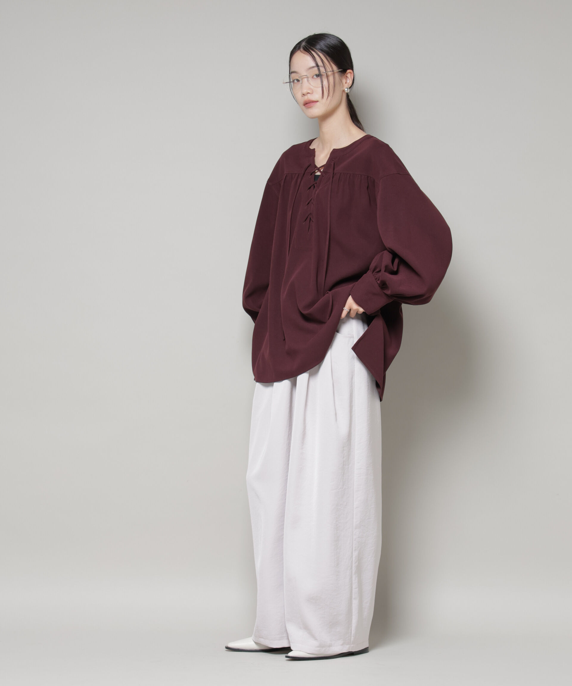 nano･universe「レースアップギャザープルオーバーブラウス」|シャツ・ブラウス|