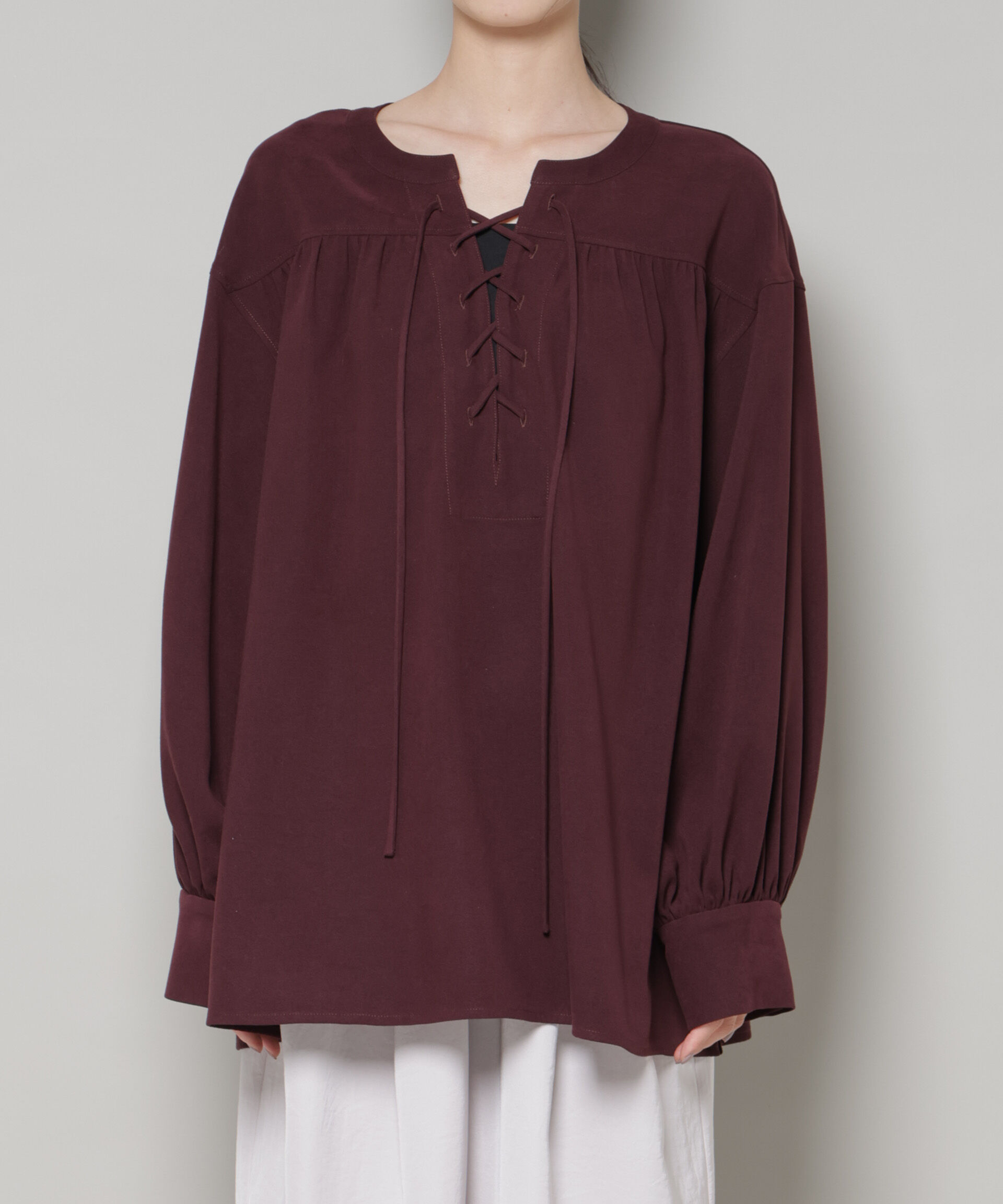 nano･universe「レースアップギャザープルオーバーブラウス」|シャツ・ブラウス|