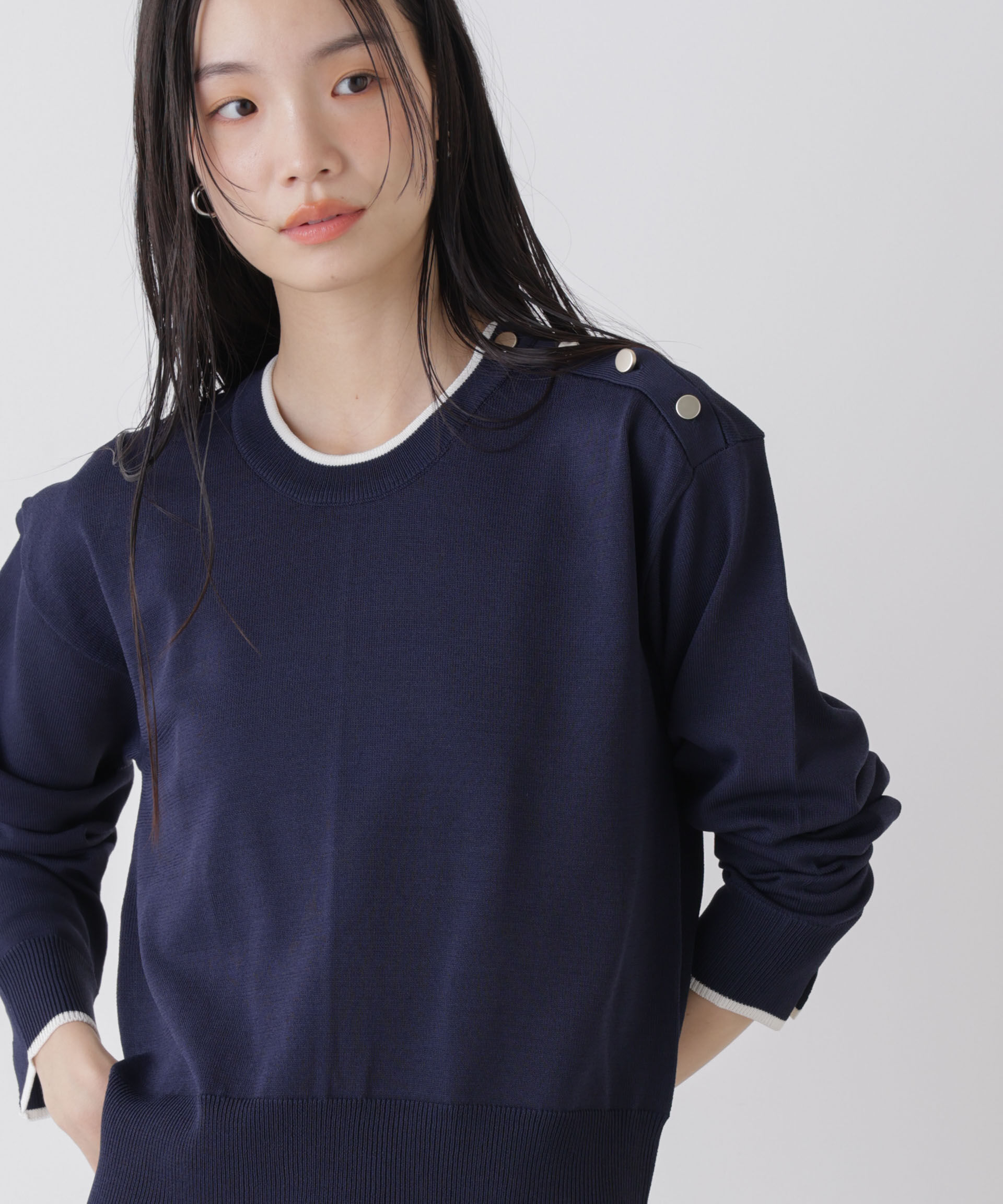 nano･universe「洗濯機洗可UVカットバイカラー釦ディティールニット」|ニット・セーター|