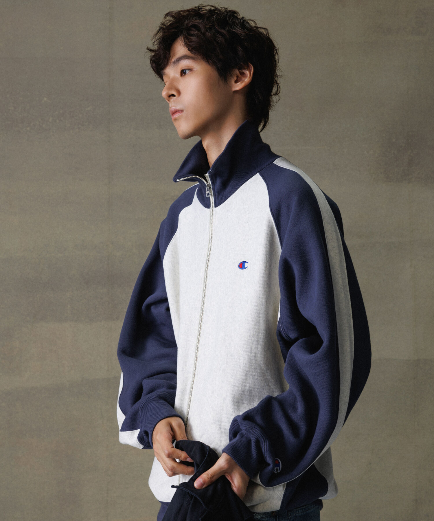 ADAM ET ROPE'「《別注》【Champion/チャンピオン】REVERSE WEAVE TRACK JACKET」|カーディガン|