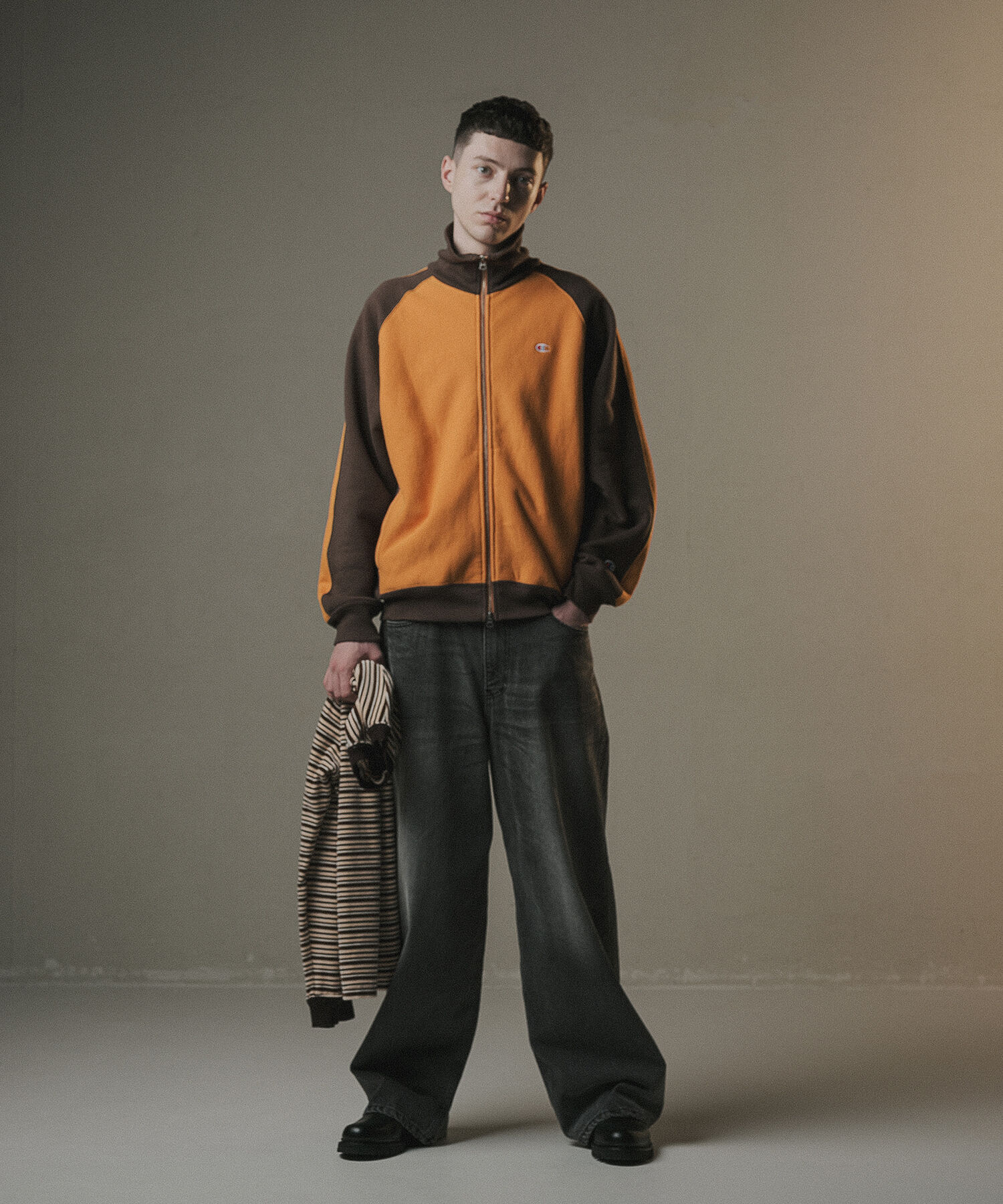 ADAM ET ROPE'「《別注》【Champion/チャンピオン】REVERSE WEAVE TRACK JACKET」|カーディガン|