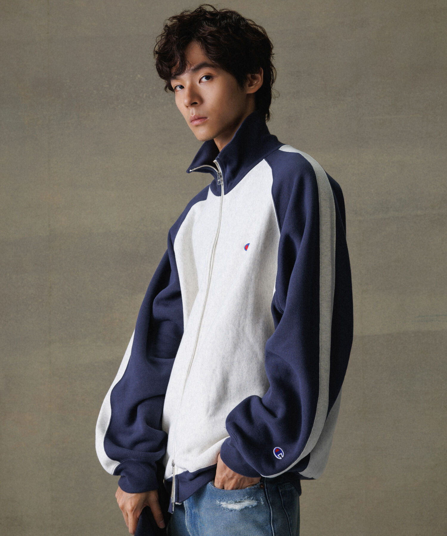ADAM ET ROPE'「《別注》【Champion/チャンピオン】REVERSE WEAVE TRACK JACKET」|カーディガン|