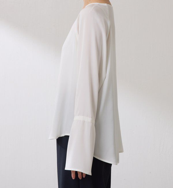  「袖フレアサテンブラウス」|シャツ・ブラウス|