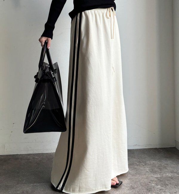  「【WEB限定】サイドラインスウエットスカート」|スカート|オフホワイト