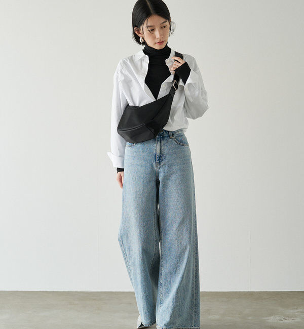  「クラウズナイロンラウンドショルダーバッグ」|ショルダー・メッセンジャー|