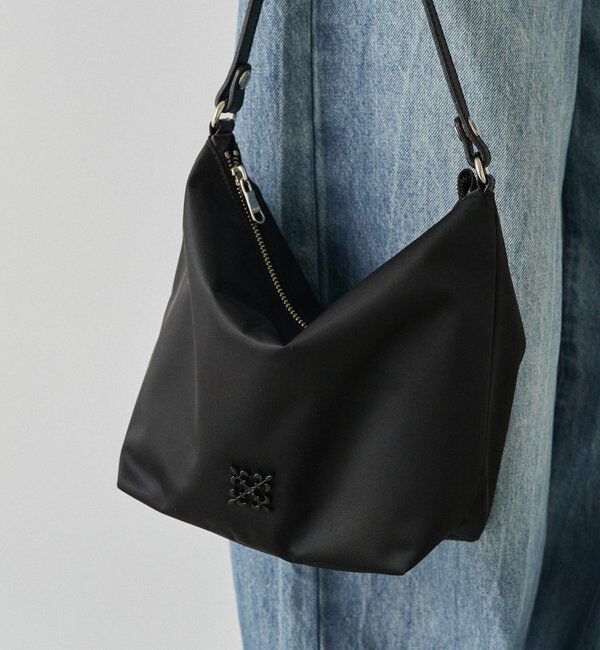 「クラウズナイロンシンプルショルダーバッグ」|ショルダー・メッセンジャー|