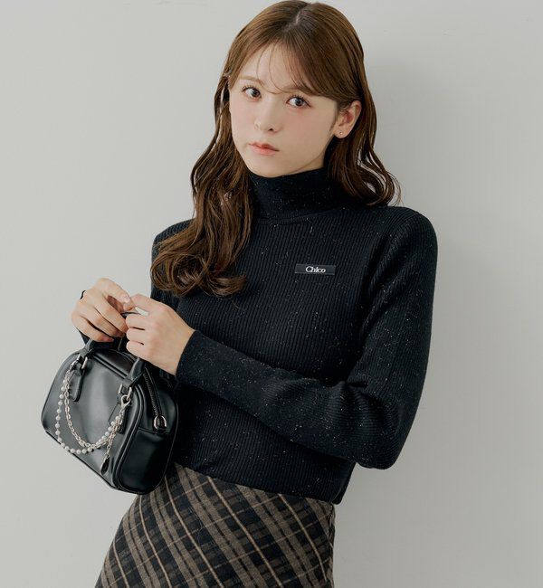  「胸ロゴラメタートルニット」|ニット・セーター|