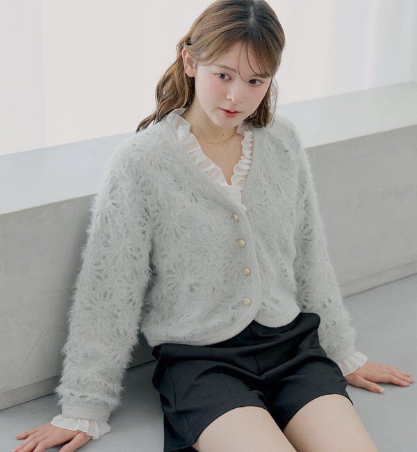  「【SALON by Chico】取り外しフリル襟フラワーニットジャケットカーディ」|カーディガン|