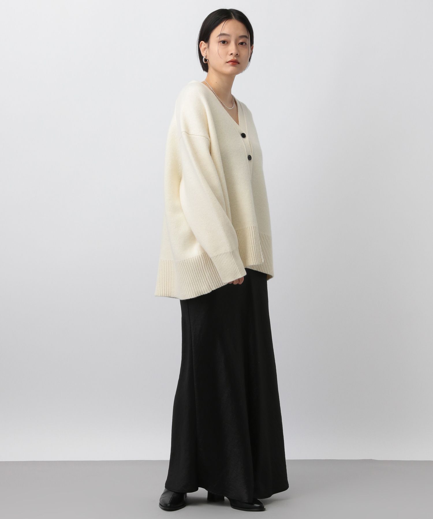 A part by 「カシミヤコンBIG Vネックカーディガン」|ニット・セーター|