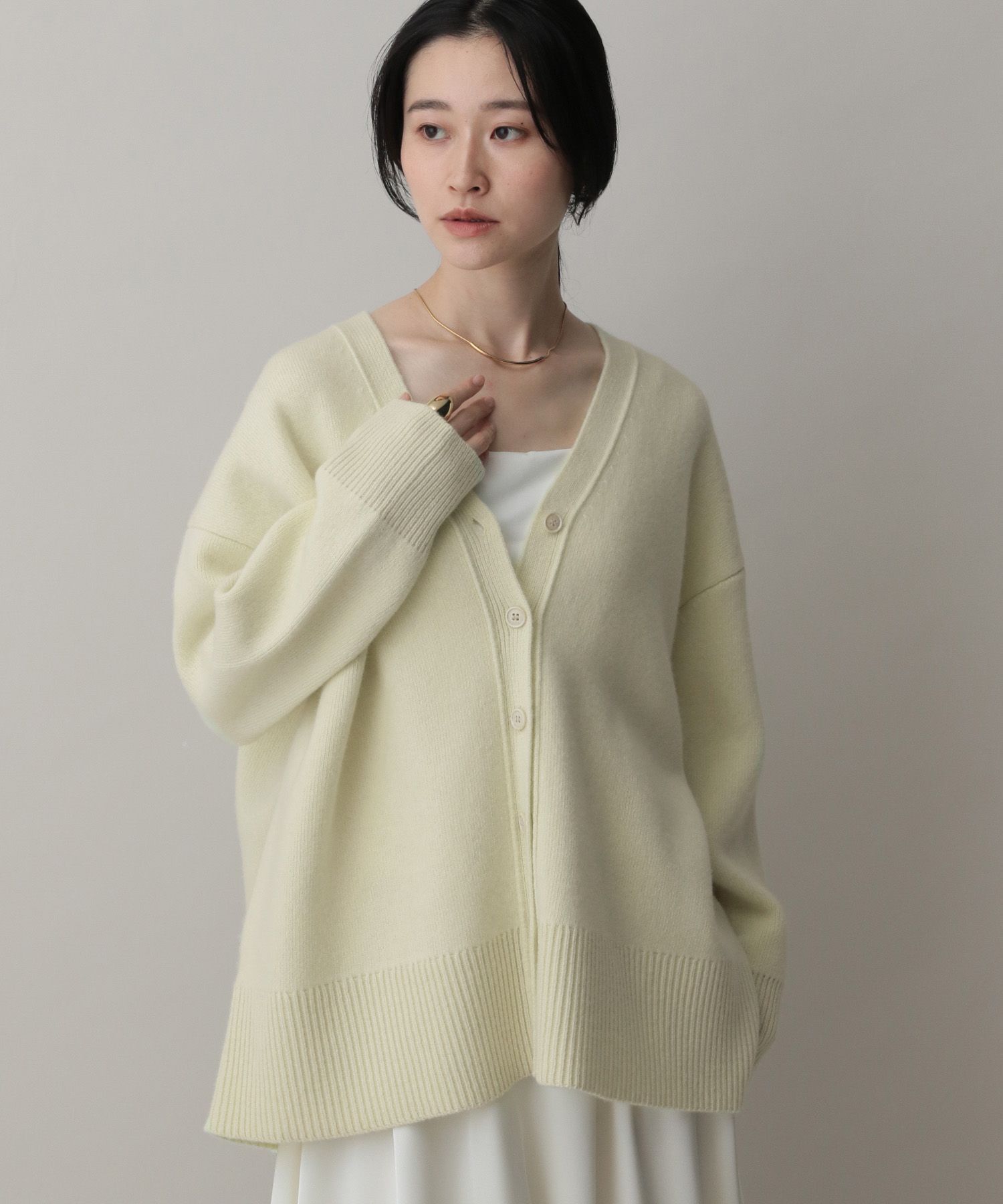 A part by 「カシミヤコンBIG Vネックカーディガン」|ニット・セーター|