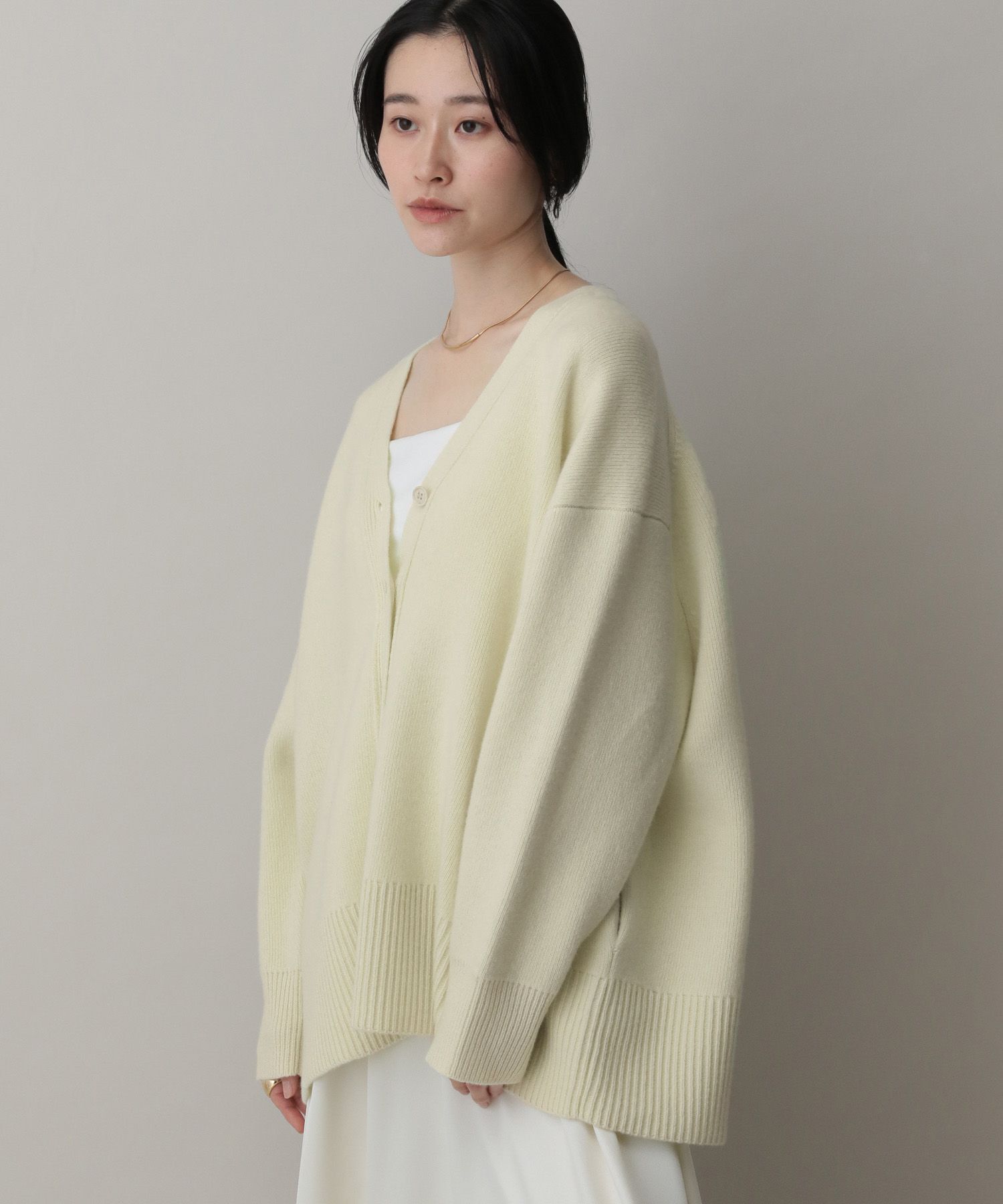 A part by 「カシミヤコンBIG Vネックカーディガン」|ニット・セーター|