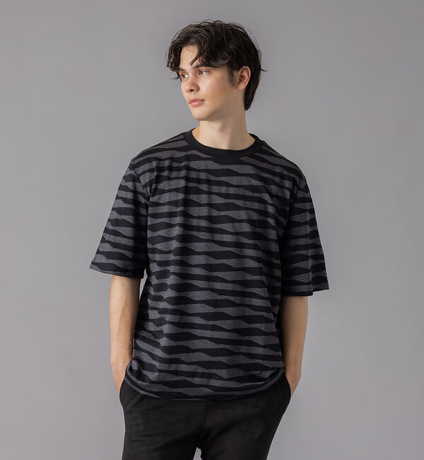 ABAHOUSE「ブロークンボーダー ジャガード オーバーサイズ Tシャツ」|Tシャツ・カットソー|ブラック