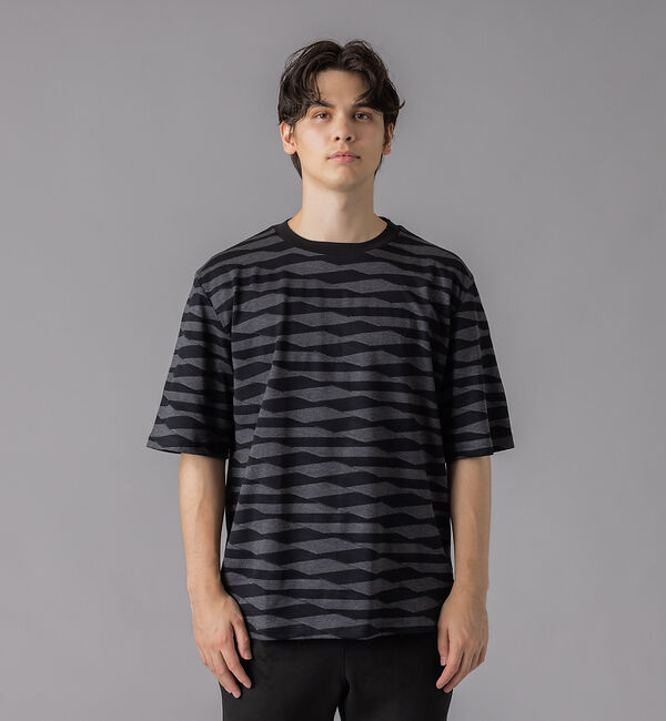 ABAHOUSE「ブロークンボーダー ジャガード オーバーサイズ Tシャツ」|Tシャツ・カットソー|