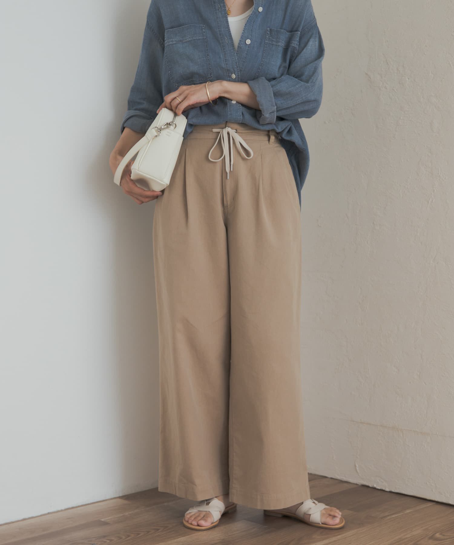 URBAN RESEARCH DOORS「ドロストタックイージーパンツ」|その他|ベージュ