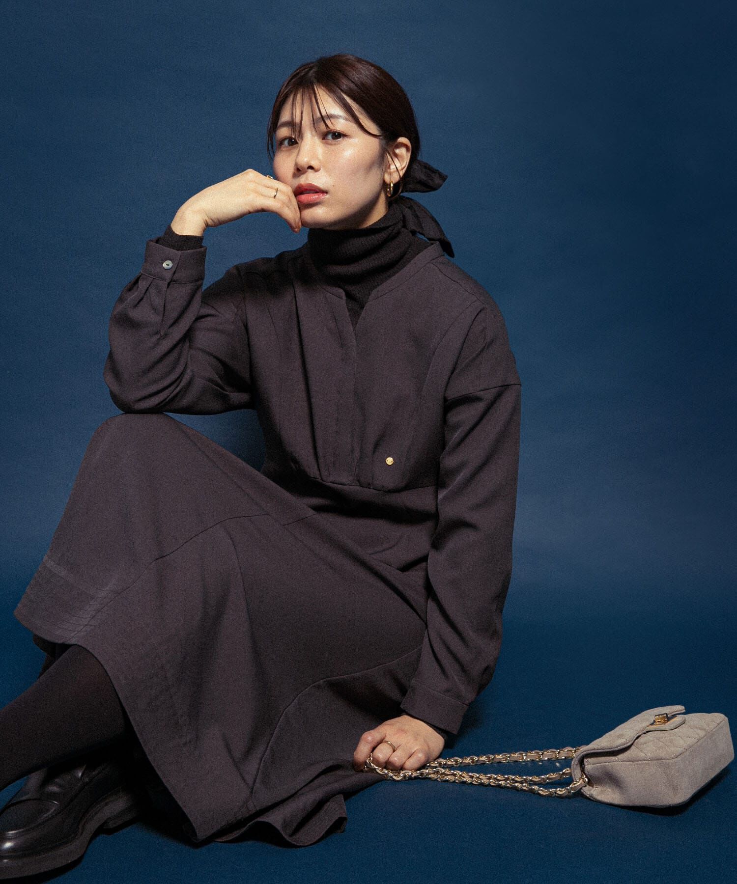 URBAN RESEARCH ROSSO「『UR TECH SMOOTHLUXE』F by ROSSO　キーネックワンピース」|ワンピース|チャコールグレー