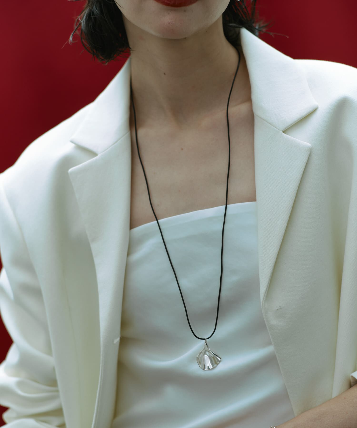 SMELLY「SMELLY so&rsquo;　frill piece cord necklace」|ネックレス|シルバー系その他